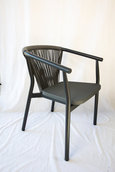 Nardo armchair
